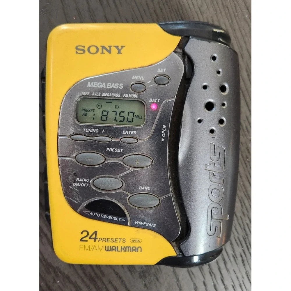 Sony Sport 24 Presets Fm/Am‎  Cassette Walkman
